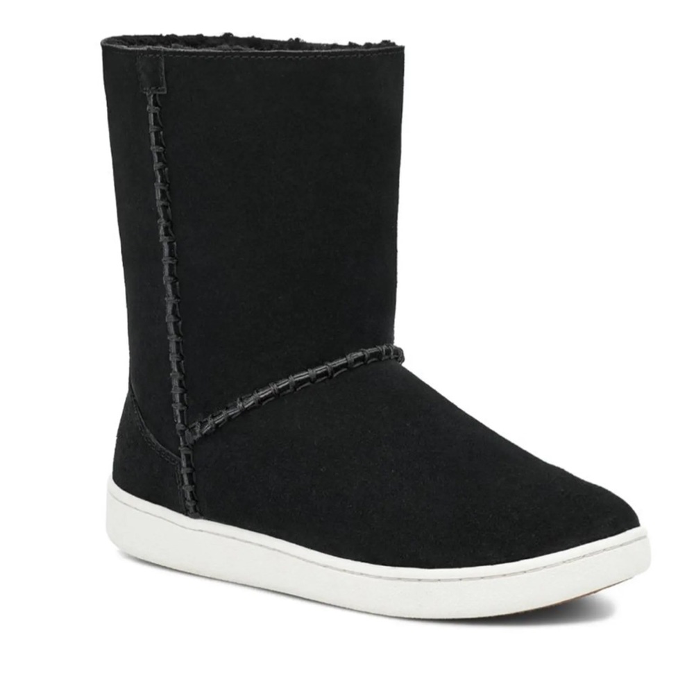 UGG® UGG Mika Faux Shearling Cuff Boot
BLACK